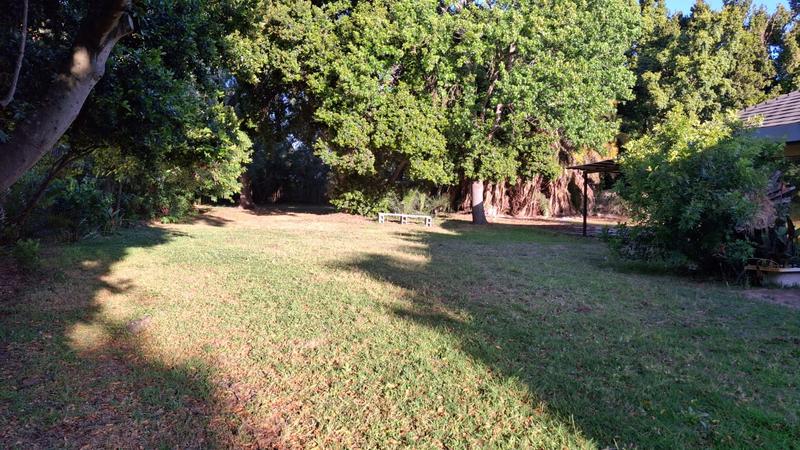 To Let 5 Bedroom Property for Rent in Soneike Western Cape